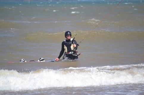 6-hour kitesurfing course in group lesson in Essaouira