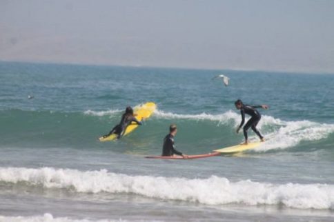 Stage de surf de 10h à Essaouira: cours privé pour débutant et intermédiaire